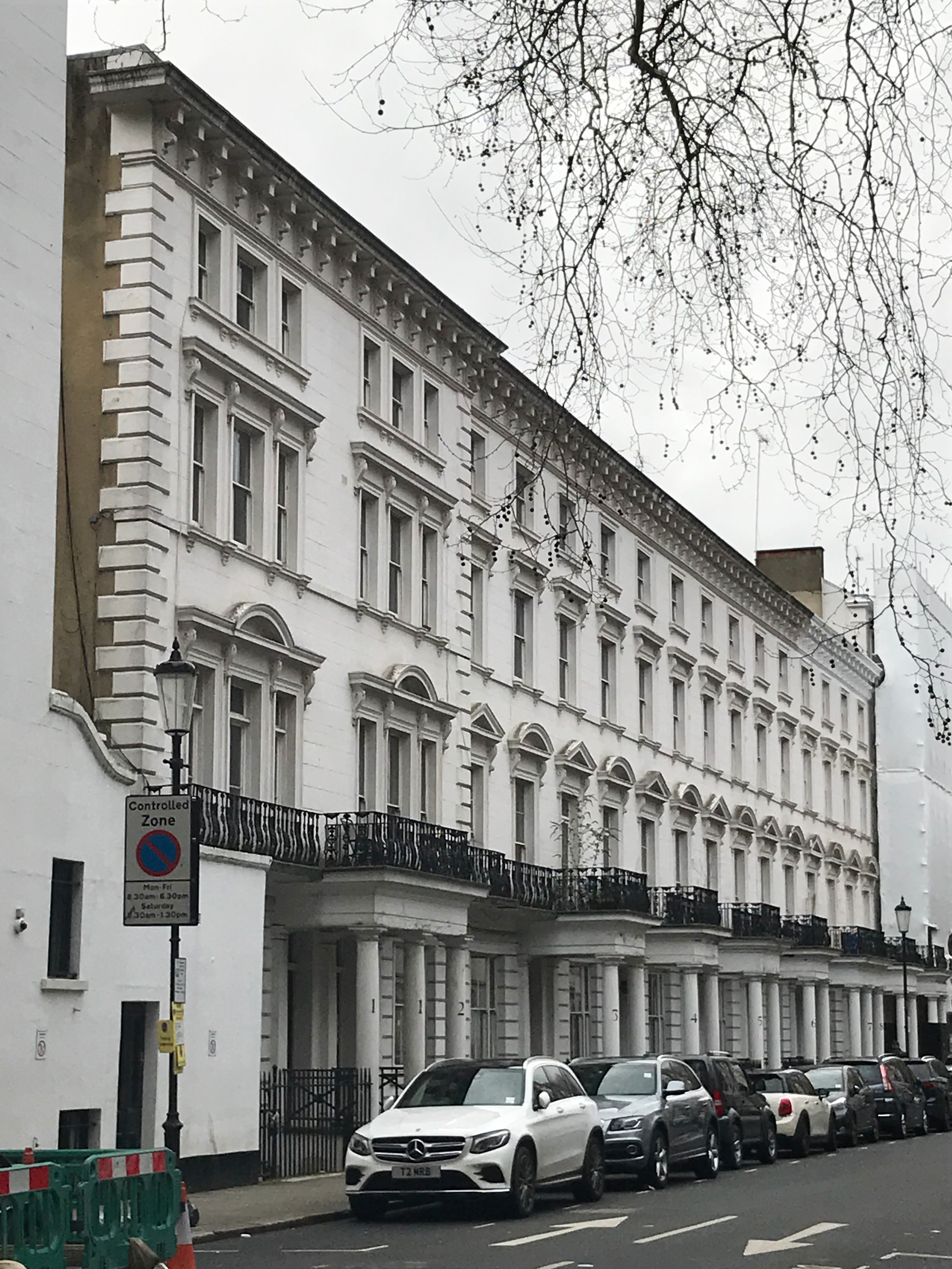 Overcoming ambiguous use class orders: Green light for extensive works in SW7